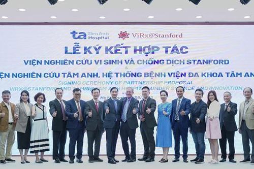 Hợp tác nghiên cứu thuốc mới và ứng dụng trí tuệ nhân tạo trong y học tại Việt Nam