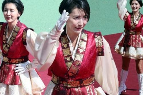 Hoa hậu tai tiếng nhất xứ Hàn lần đầu xuất hiện công khai sau 11 năm ở ẩn