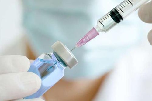 Nguyên nhân trẻ tai biến sau tiêm vaccine viêm gan B do đâu?