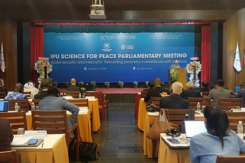 Tìm hướng giải quyết an ninh nguồn nước bằng khoa học