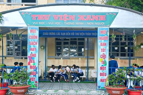 Chương trình 'Thắp sáng niềm tin - Vượt khó đến trường' của Báo SGGP: Mang thư viện về vùng sâu, vùng xa