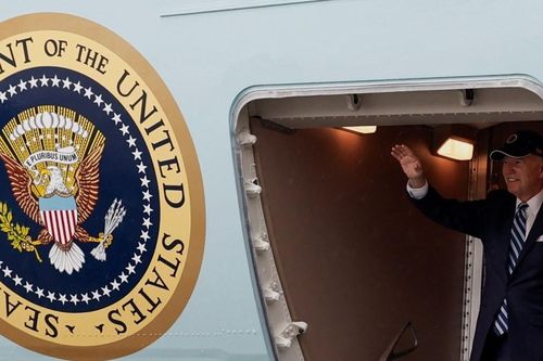 Tổng thống Joe Biden rời Hà Nội, kết thúc tốt đẹp chuyến thăm chính thức Việt Nam