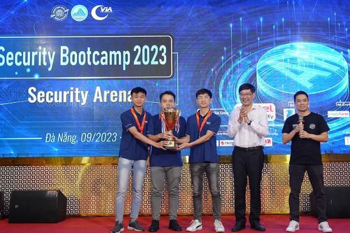 Ba năm liên tiếp VNPT vô địch tại Đấu trường an toàn thông tin Security Bootcamp