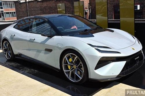 Lotus Emeya 2024 sẽ về Việt Nam 'đấu' Porsche Taycan?