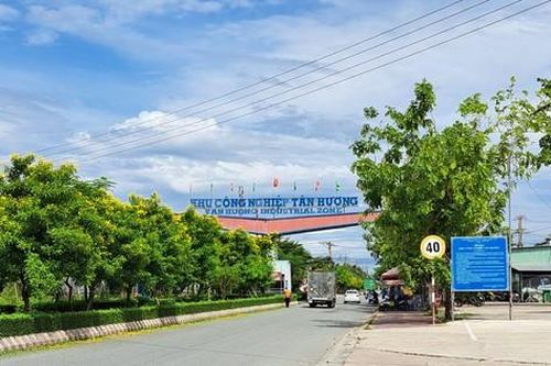 Một bảo vệ tử vong trong khu công nghiệp ở Tiền Giang