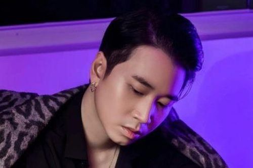 Karik từ chối trả lời Trấn Thành và biểu hiện lạ ở Rap Việt