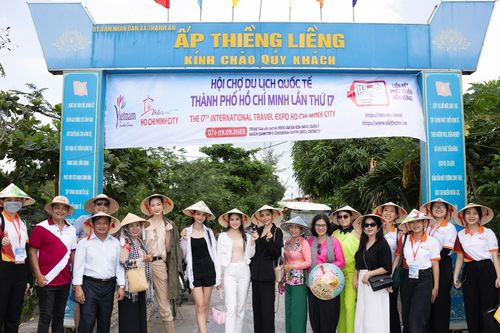 Bảo Ngọc cùng 4 Hoa hậu quốc tế khám phá ấp đảo Thiềng Liềng