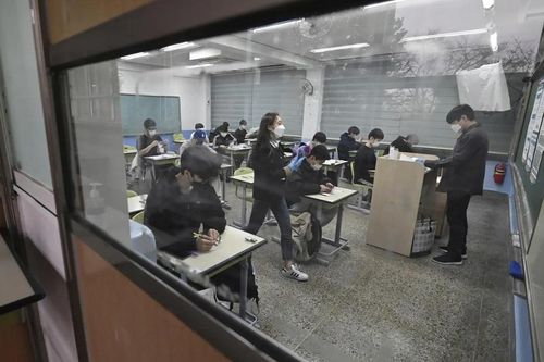 Lý do nhiều sinh viên bỏ học tại những trường đại học hàng đầu Hàn Quốc