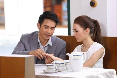 Phát hiện anh rể có con riêng, tính phanh phui mọi chuyện nhưng anh hỏi lại một câu khiến tôi do dự