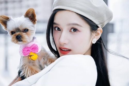 Lộ diện tiểu hoa 95 chiếm vị trí của Tống Tổ Nhi sau scandal