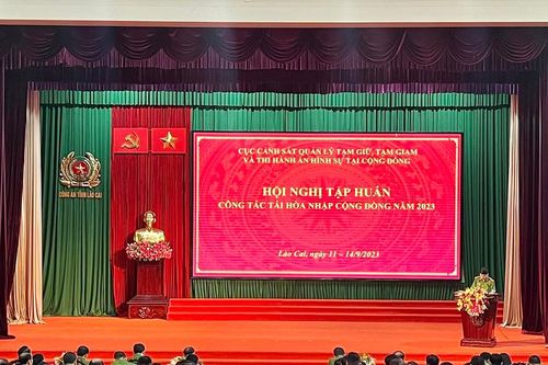 Hơn 100 đại biểu của 32 tỉnh, thành phố tập huấn công tác tái hòa nhập cộng đồng