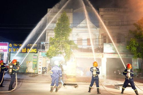 Thực tập phương án chữa cháy tại tổ liên gia