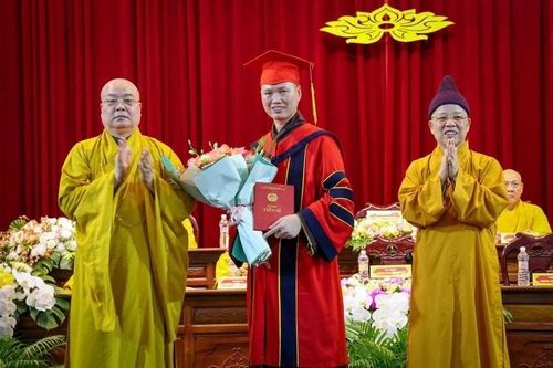 Học viện Phật giáo VN tại Hà Nội trao Bằng tiến sĩ, thạc sĩ và cử nhân Phật học liên thông khóa II