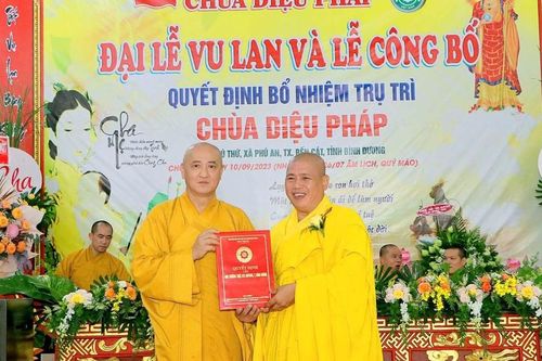 Bình Dương: Công bố và trao quyết định bổ nhiệm trụ trì chùa Diệu Pháp (TX.Bến Cát)