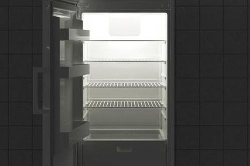 Giấu xác vợ trong tủ đông để chiếm đoạt gần 100.000 bảng tiền lương hưu