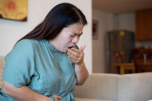 Người phụ nữ bị ho suốt 20 năm, nguyên nhân hóa ra là ăn quá nhiều