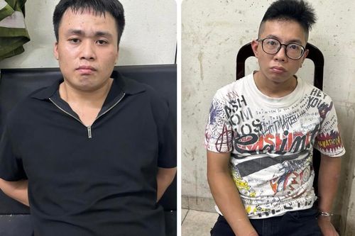 Đập kính ô tô, trộm thẻ tín dụng đi quẹt mua hơn 10 'chỉ' vàng