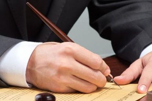Trường hợp nào phải ban hành quyết định thu hồi đất?