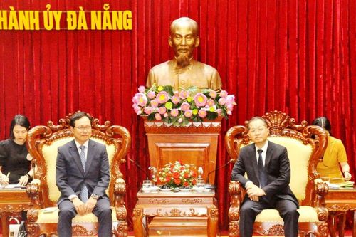 Tạo điều kiện tốt nhất cho các nhà đầu tư nước ngoài vào Đà Nẵng