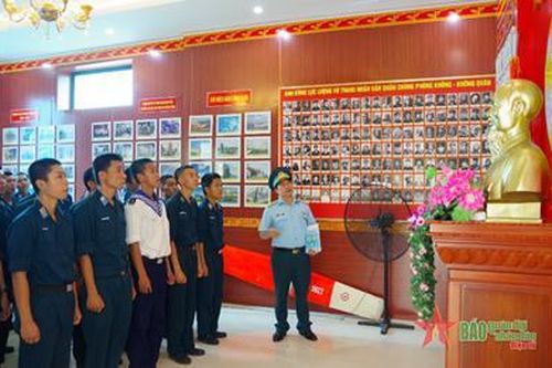 Trung tâm đào tạo lính thợ