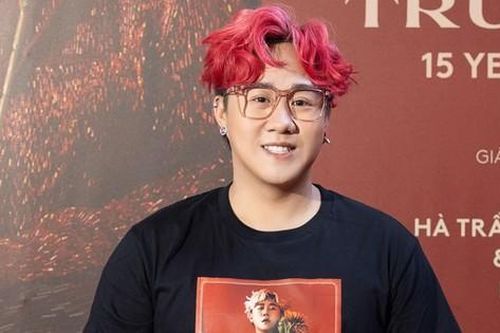 Với 15 năm làm nghề, Trung Quân tiết lộ bán mấy căn nhà để làm điều khiến netizen trầm trồ