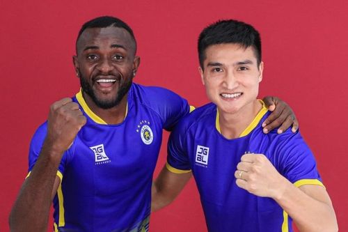 Hà Nội FC chiêu mộ ngoại binh trị giá 19 tỷ đồng