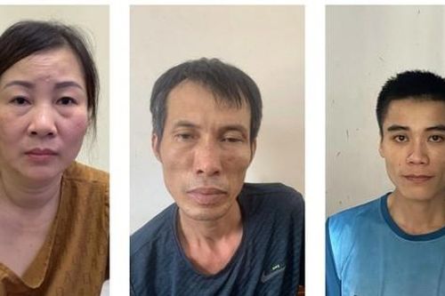Bị truy đuổi đối tượng ma túy ném 'hàng', cầm dao đe dọa đâm cảnh sát