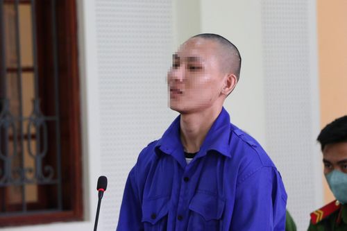 Cháu chém dì bất tỉnh vì liên tục la hét