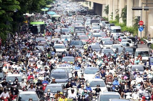 Sử dụng phương tiện công cộng: Đột phá gỡ điểm nghẽn ùn tắc giao thông