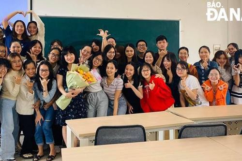'Thắp lửa' cho niềm đam mê học ngoại ngữ