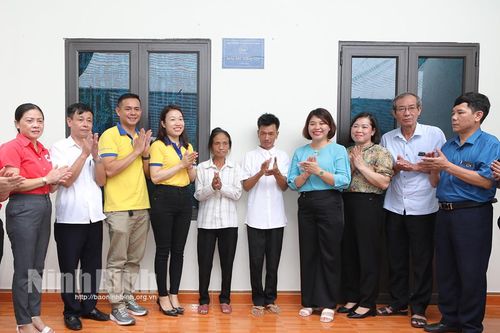 Khánh thành nhà 'Mái ấm niềm tin' cho hội viên phụ nữ nghèo huyện Gia Viễn