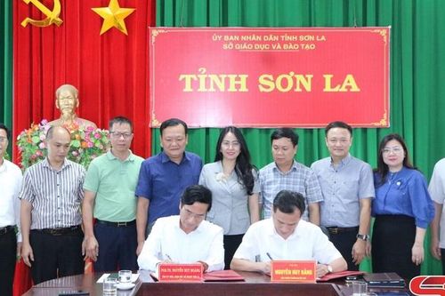Hợp tác nâng cao năng lực cho đội ngũ nhà giáo