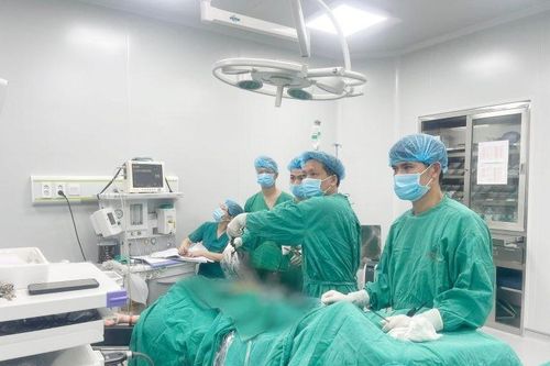 Vĩnh Phúc: Phẫu thuật nội soi thành công cho thai phụ có hai khối chửa trong và ngoài tử cung hiếm gặp