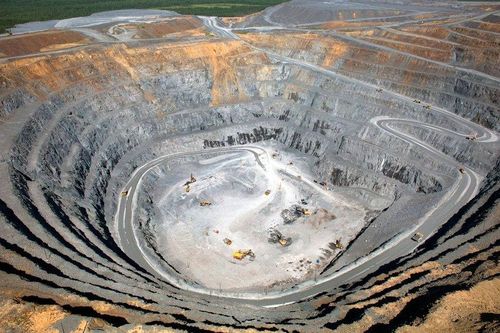 Việt Nam có 'át chủ bài' trong cuộc đua sản xuất chất bán dẫn