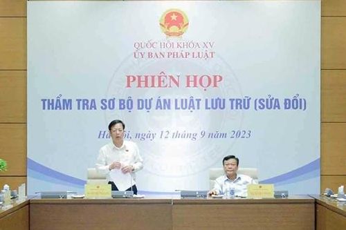 Thường trực Ủy ban Pháp luật thẩm tra sơ bộ dự án Luật Lưu trữ (sửa đổi)