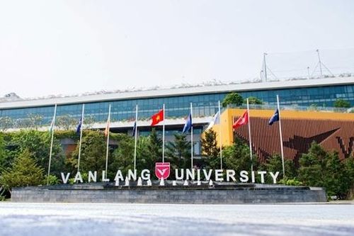 Trường ĐH Văn Lang sử dụng nhiều lao động nước ngoài không phép