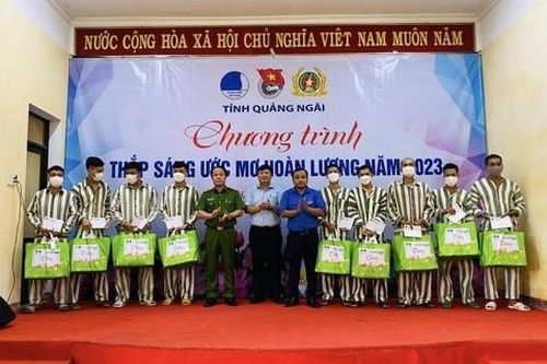 Chương trình 'Thắp sáng ước mơ hoàn lương': Trang bị kiến thức, kỹ năng sống cho phạm nhân