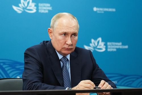 Tổng thống Putin cáo buộc phương Tây phá hủy hệ thống kinh tế toàn cầu