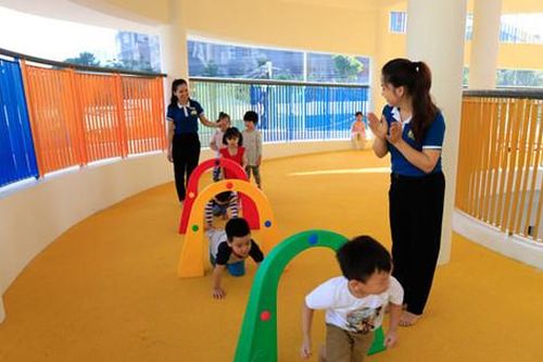 Bình yên, hạnh phúc cho trẻ em
