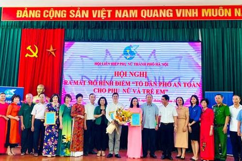 Ra mắt mô hình điểm 'Tổ dân phố an toàn cho phụ nữ và trẻ em'