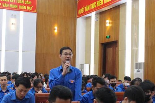 Chủ tịch UBND quận Hoàng Mai đối thoại với thanh niên