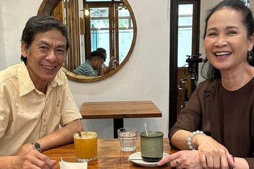 NSND Bùi Bài Bình tiết lộ quan hệ 'vợ chồng lủng củng' với NSND Lan Hương