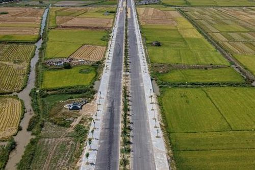 Dự án đường hơn 370 tỷ đồng ở Huế sắp hoàn thành thì 'đội vốn' hiện ra sao?