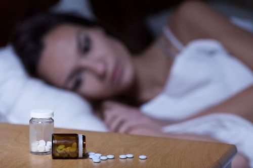 6 rủi ro cần biết trước khi dùng thuốc trị mất ngủ