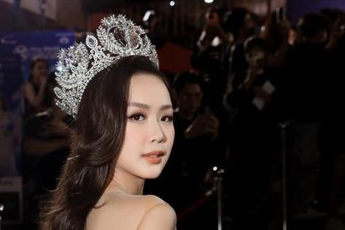 Là Hoa hậu quốc tế, cớ sao Miss Intercontinental Bảo Ngọc chỉ hoạt động ở Việt Nam?