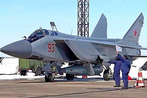 Rút kinh nghiệm vụ MiG-25P đào tẩu trong quá khứ, Nga canh phòng tiêm kích MiG-31K đầy cẩn mật