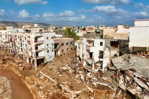 Video đống đổ nát hoang tàn của Libya sau siêu bão thế kỷ Daniel