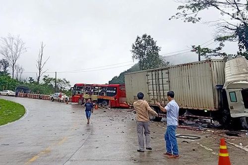 Kon Tum: Tai nạn giao thông trên đèo Lò Xo, 1 người tử vong