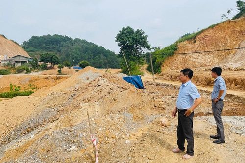 Yên Bái: Sớm giải quyết nguyện vọng người dân ở đầm Bùng