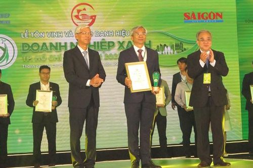 Tặng danh hiệu 'Doanh nghiệp xanh Thành phố Hồ Chí Minh' năm 2023